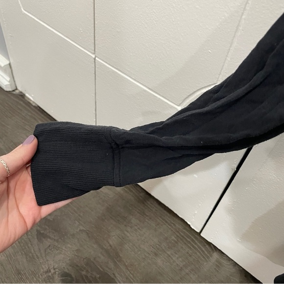 Athleta Black Cut Out Back Long Sleeve Shirt - Picture 3 of 11